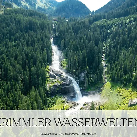 Antonia Fusch an der Glocknerstraße