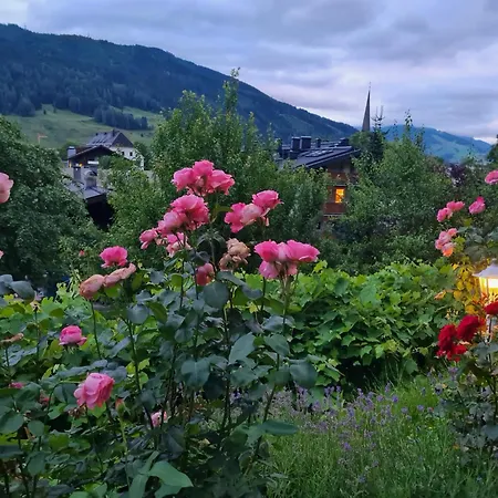 Antonia Fusch an der Glocknerstraße