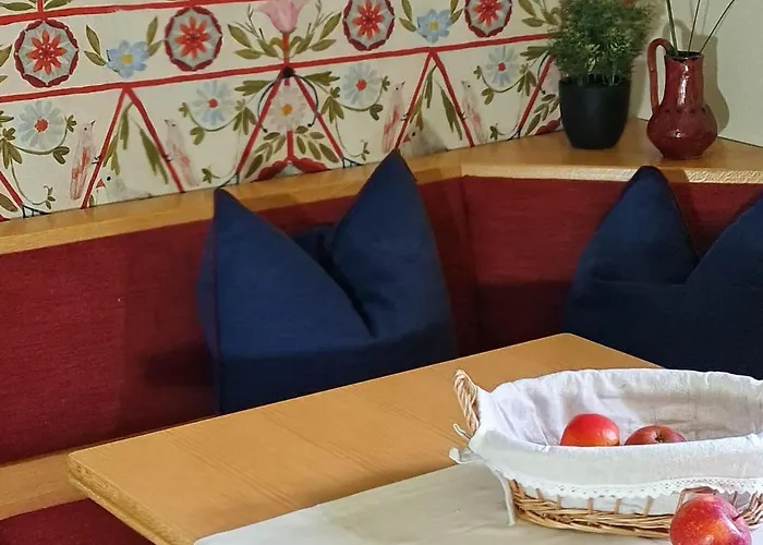 Antonia * פוש אן דר גלוקנשטראסה